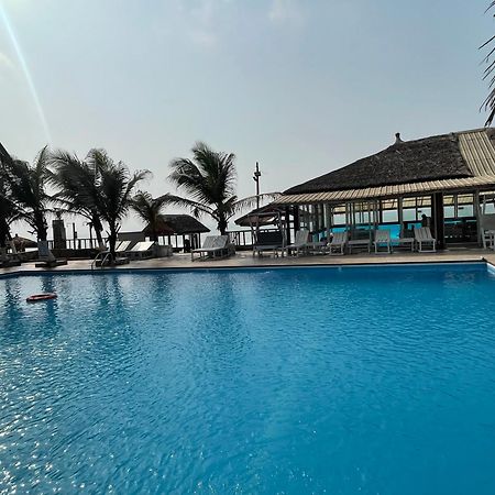 Ocean Green Beach Resorts And Villas Prampram Exterior photo
