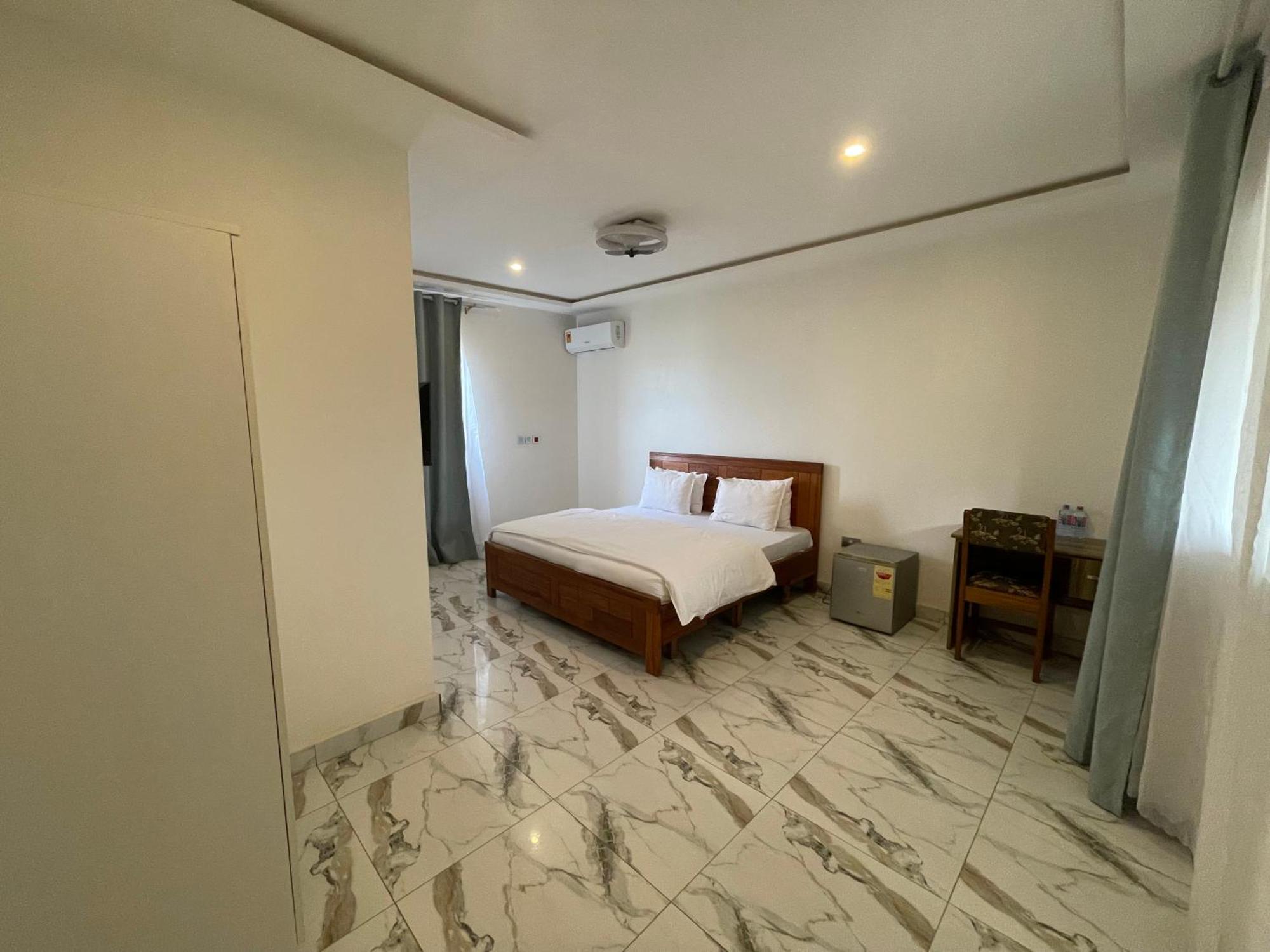Ocean Green Beach Resorts And Villas Prampram Exterior photo